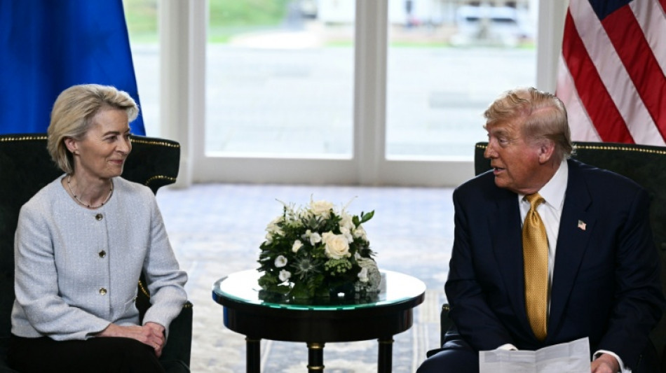 Stock markets boosted after EU, US strike trade deal 