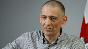 Opositor Tikhanovsky pede a Trump que ajude a libertar prisioneiros pol&iacute;ticos de Belarus