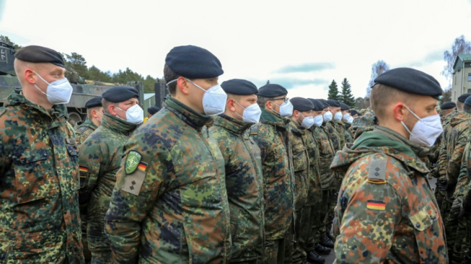 K&uuml;hnert verteidigt kurzfristige Entscheidung zu Sonderbudget f&uuml;r Bundeswehr