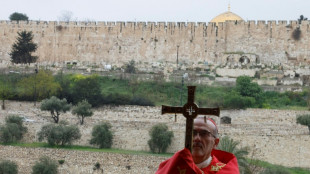 Patriarca latino anuncia que P&aacute;scoa em Jerusal&eacute;m ser&aacute; a portas fechadas