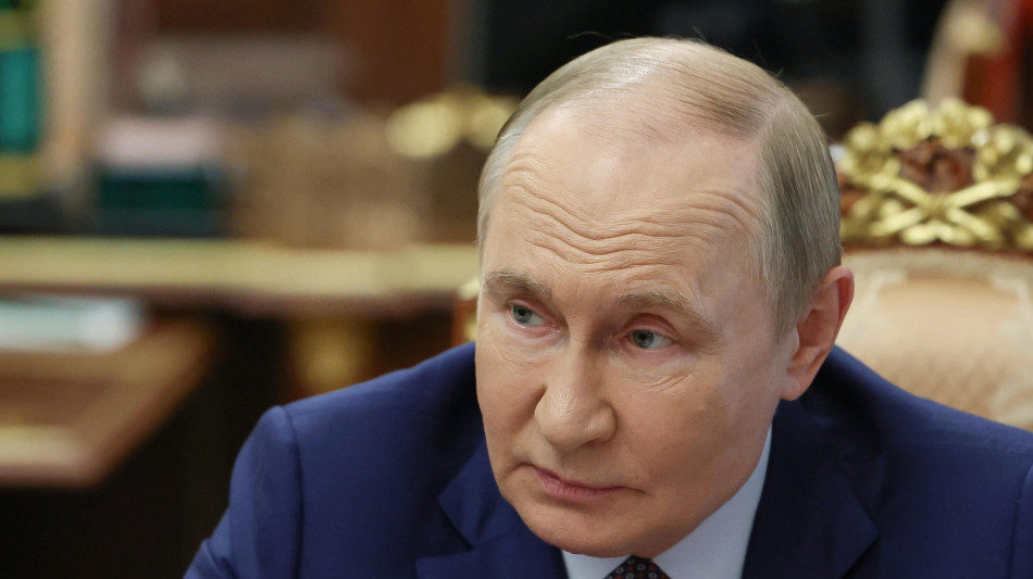 Putin, 'da Trump sforzi sinceri per la pace'