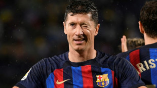 A uma vit&oacute;ria do t&iacute;tulo, Barcelona faz cl&aacute;ssico com o Espanyol em LaLiga