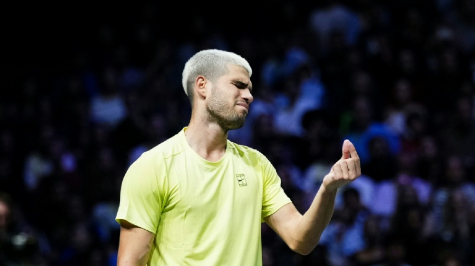Masters 1000 de Paris: le N.1 mondial Carlos Alcaraz &eacute;limin&eacute; d'entr&eacute;e