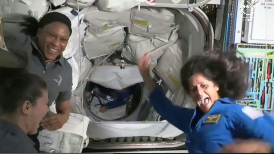 Les astronautes achemin&eacute;s par Boeing jusqu'&agrave; l'ISS n'y sont pas "bloqu&eacute;s", assure la Nasa