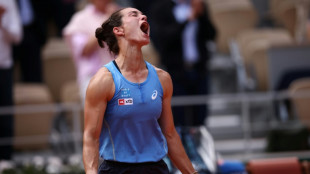 Boisson in French Open shock as Gauff, Andreeva make quarters
