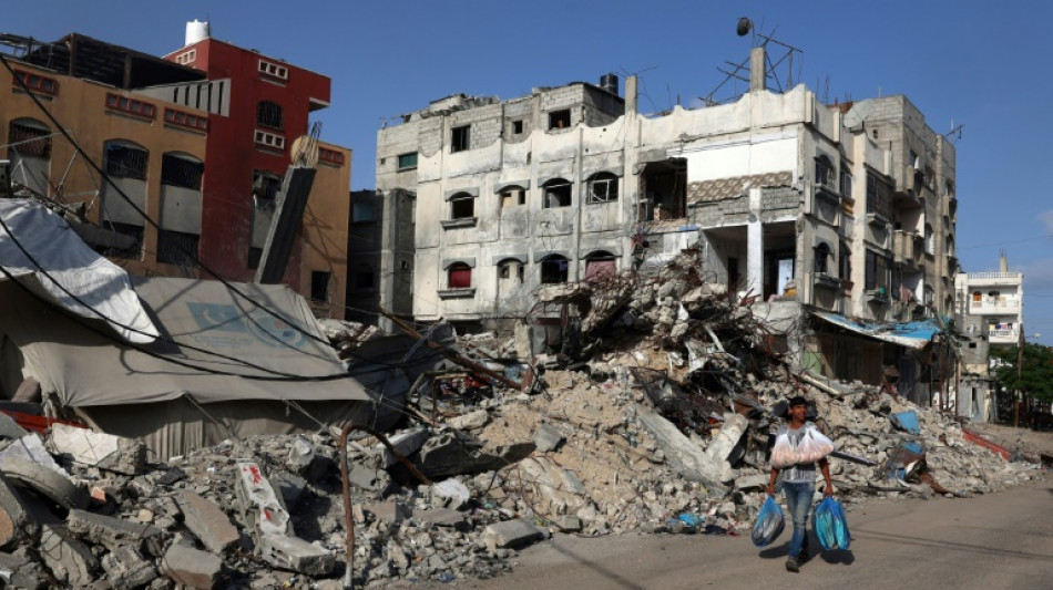 Isra&euml;l bombarde la bande de Gaza, les efforts internationaux pour une tr&ecirc;ve se poursuivent