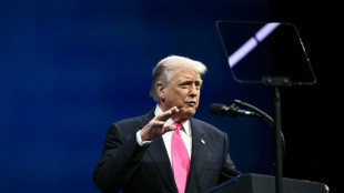 Trump anuncia que firmó una ley para hacer públicos los archivos del caso Epstein