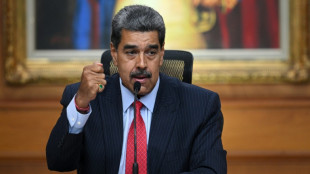 Maduro promete entregar atas e diz que opositores t&ecirc;m que estar 'atr&aacute;s das grades'