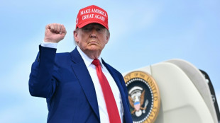 Trump: USA haben "sehr erfolgreichen Angriff" auf drei iranische Atomanlagen ausgef&uuml;hrt