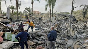 La Defensa Civil de Gaza reporta 25 muertos por ataques israel&iacute;es contra carpas de desplazados