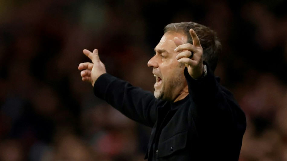 Técnico do Barcelona confirma que Raphinha não enfrentará Osasuna