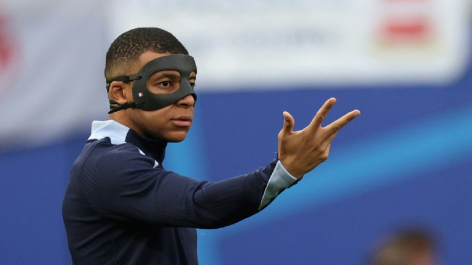 Euro-2024: La France sans Mbapp&eacute; cale contre les Pays-Bas, l'Ukraine red&eacute;marre