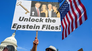 Une lettre &eacute;crite &agrave; Epstein et attribu&eacute;e &agrave; Trump rendue publique 