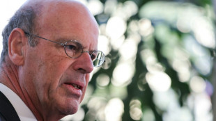 Economies: le gouvernement pr&eacute;pare les esprits et r&eacute;veille les oppositions