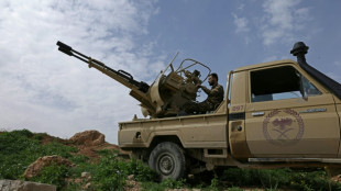 A la fronti&egrave;re libanaise, l'arm&eacute;e syrienne se renforce et d&eacute;couvre des tunnels attribu&eacute;s au Hezbollah