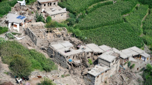 En Afghanistan, l'espoir de trouver des rescapés du séisme se réduit