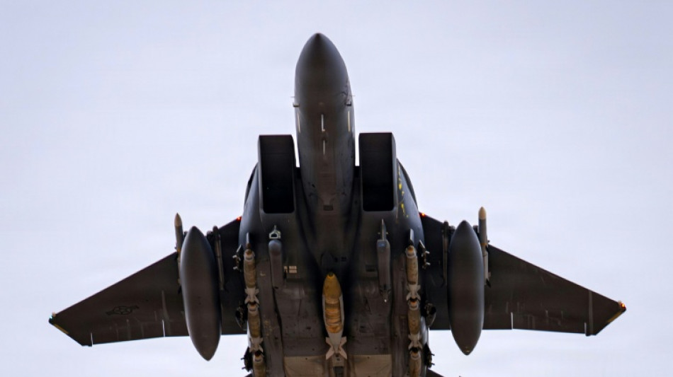 Un aviateur am&eacute;ricain dont l'appareil s'est &eacute;cras&eacute; en Iran recherch&eacute; par les deux camps