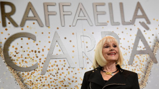 Warner Music ripubblica Raffaella Carr&agrave; '82 e Fatalit&agrave;
