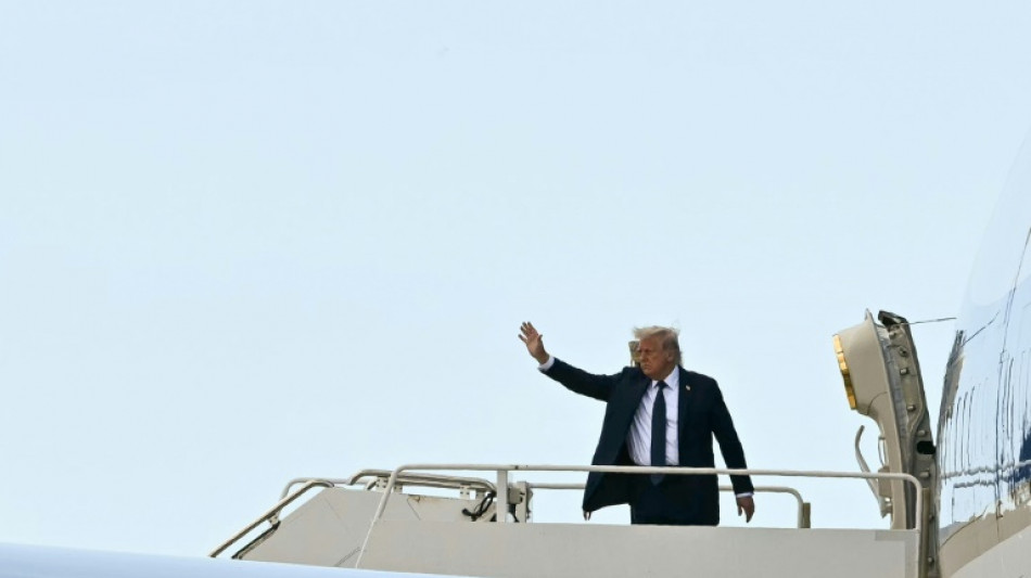 Nach Treffen mit Selenskyj: Trump droht Putin mit Strafma&szlig;nahmen