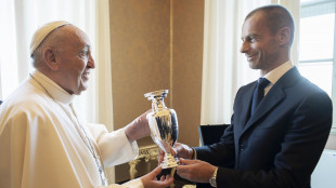 Papa: il cordoglio dell'Uefa, Ceferin "era un faro di speranza"