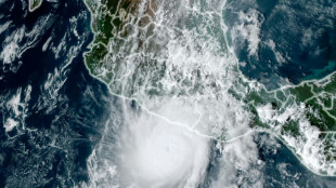 Furac&atilde;o sobe para categoria 4 a caminho do M&eacute;xico