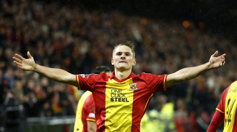 Villa shocked by Go Ahead Eagles, Rangers beaten on Rohl bow