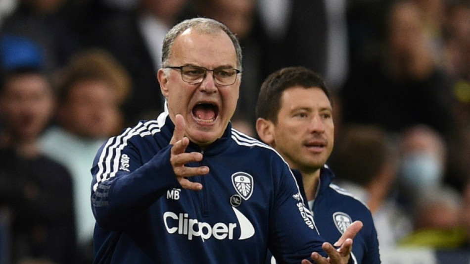 'El Loco' Bielsa &eacute; o novo t&eacute;cnico da sele&ccedil;&atilde;o do Uruguai  