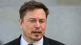 Musk considera impor taxa mensal a usu&aacute;rios da rede social X 