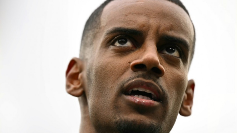 Liverpool contrata Alexander Isak, do Newcastle, por valor recorde na Inglaterra