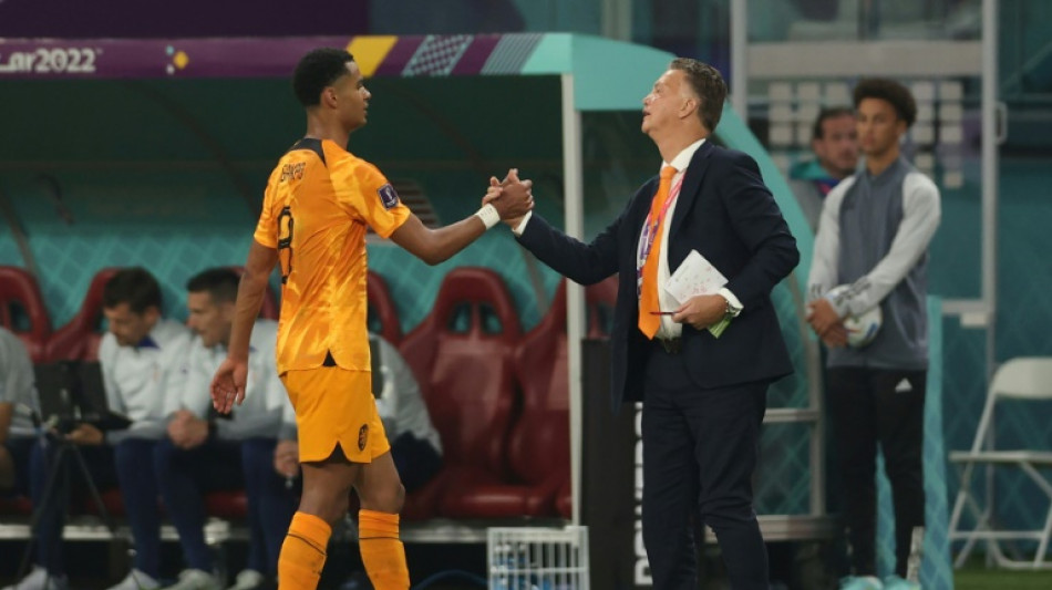 Pragmatic style pays off for Van Gaal's Netherlands