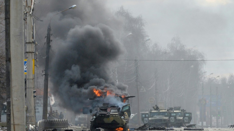 L'Ukraine accepte des pourparlers avec Moscou, la dissuasion nucl&eacute;aire  russe en alerte