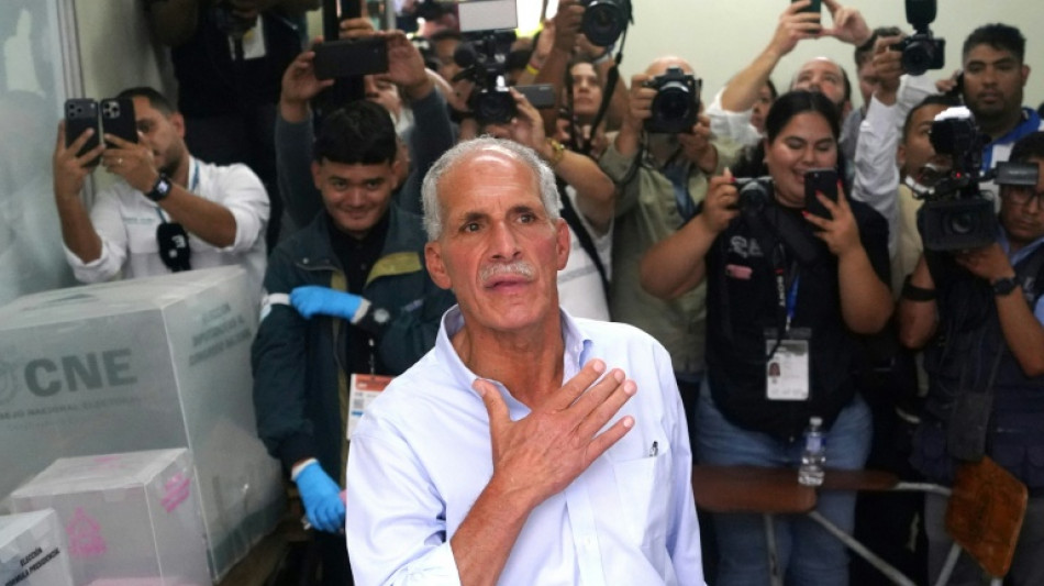 Présidentielle au Honduras : duel serré entre les candidats de droite, dont celui adoubé par Trump