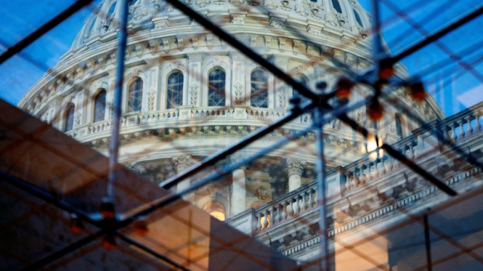 Paralisa&ccedil;&atilde;o or&ccedil;ament&aacute;ria volta a assombrar administra&ccedil;&atilde;o federal nos EUA