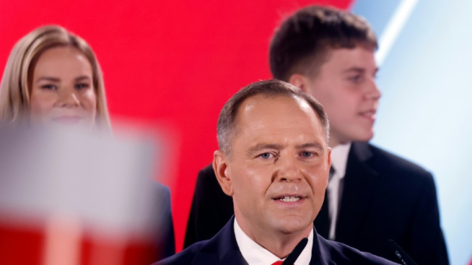 Primer ministro polaco pedir&aacute; voto de confianza tras triunfo de nacionalista en la presidencial