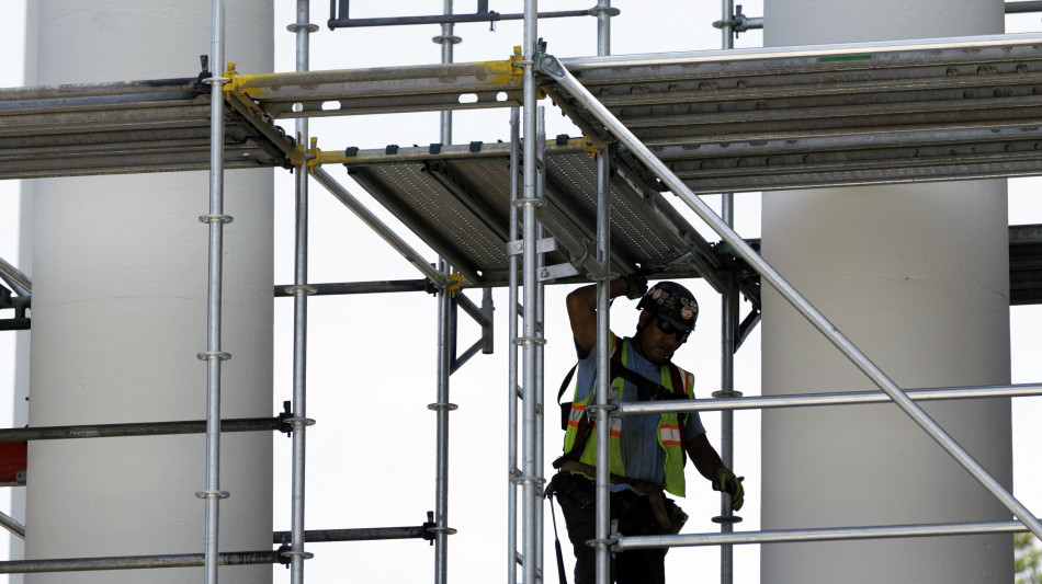 Gli Usa bruciano a luglio 23.000 posti di lavoro