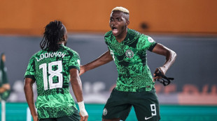 Nig&eacute;ria vence Angola e vai &agrave;s semis da CAN; RD Congo bate Guin&eacute; e tamb&eacute;m avan&ccedil;a