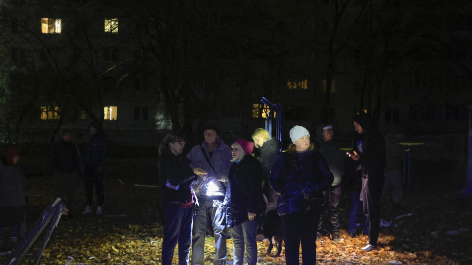 Attacco russo con droni su Odessa, tre feriti