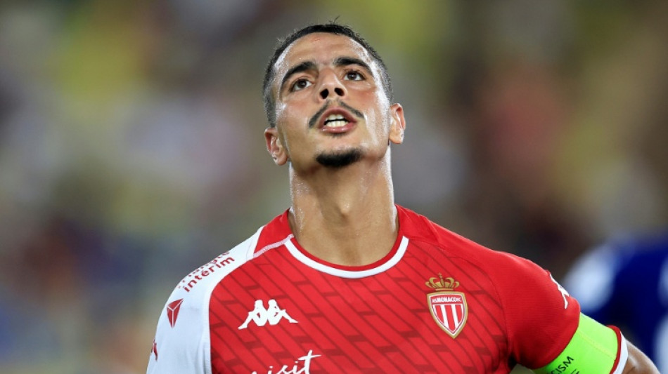 Ben Yedder assina com clube da segunda divisão turca