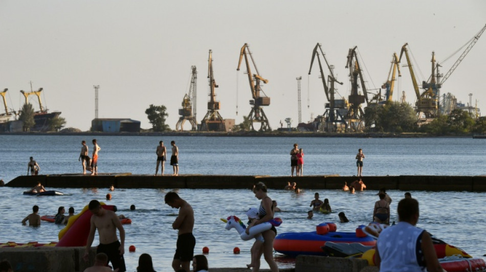 La reconstruction de Marioupol, au doigt et à l'oeil de Moscou