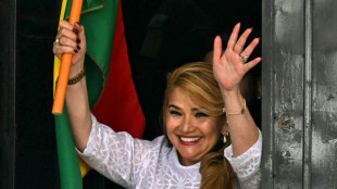 La expresidenta de Bolivia Jeanine &Aacute;&ntilde;ez sale de prisi&oacute;n tras la anulaci&oacute;n de su condena