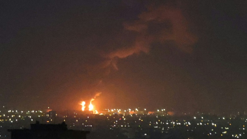 Israel ataca nuevamente a Ir&aacute;n, que responde con m&aacute;s salvas de misiles