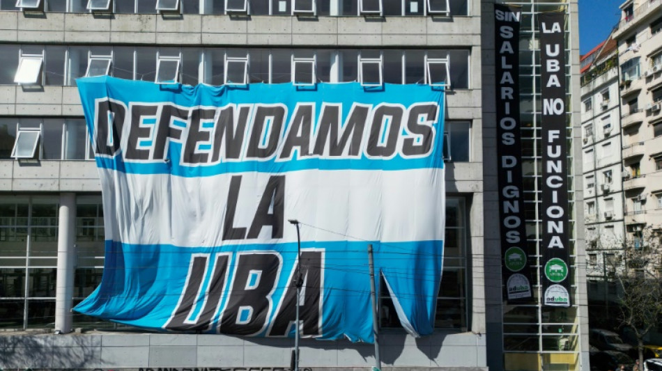 O que os universit&aacute;rios argentinos pedem ao governo Milei?