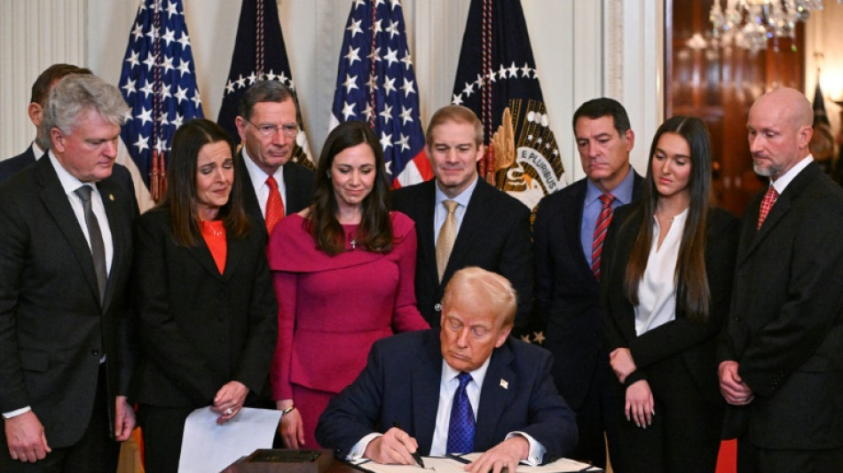 Trump quer enviar imigrantes em situa&ccedil;&atilde;o irregular a Guant&aacute;namo