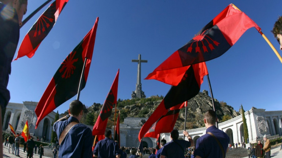 Tras Franco, Espa&ntilde;a exhumar&aacute; al fundador de la Falange, Primo de Rivera