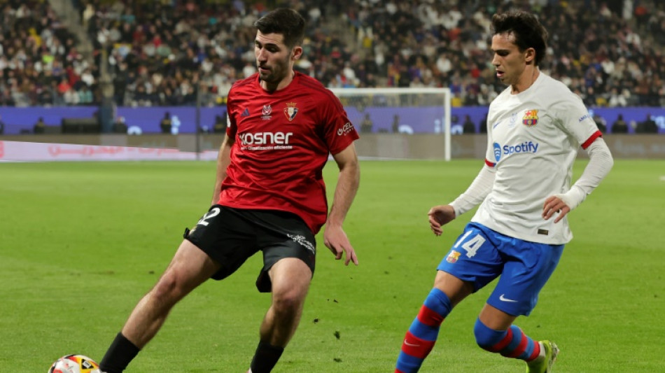 Athletic Bilbao contrata lateral Jesús Areso, do Osasuna