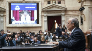 Chefe de gabinete nega no Congresso liga&ccedil;&atilde;o de Milei com 'criptogate'