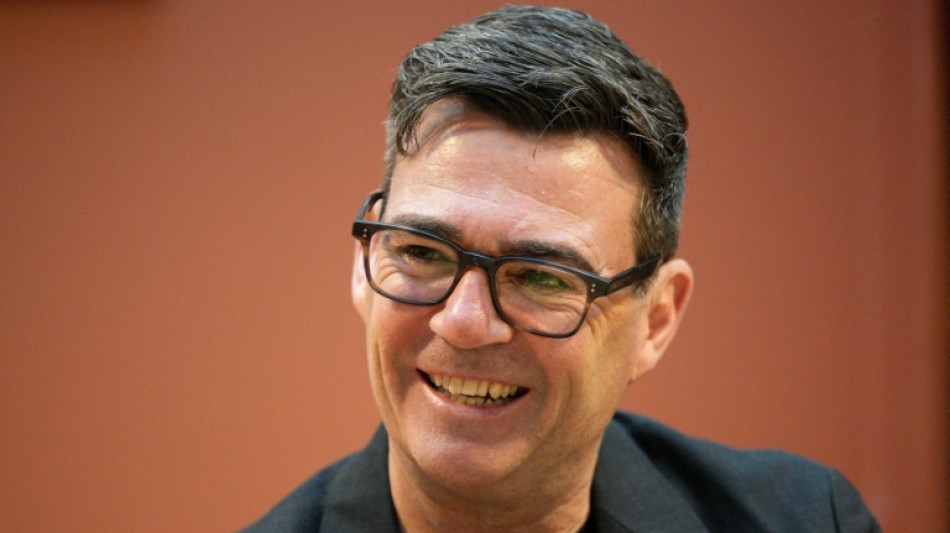El primer ministro brit&aacute;nico inicia su mandato con una medida para reforzar el poder adquisitivo