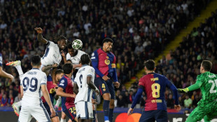 El Bar&ccedil;a reacciona a tiempo en un vibrante empate ante el Inter de Mil&aacute;n
