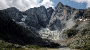 Dans les Pyr&eacute;n&eacute;es, les glaciers d&eacute;posent le bilan