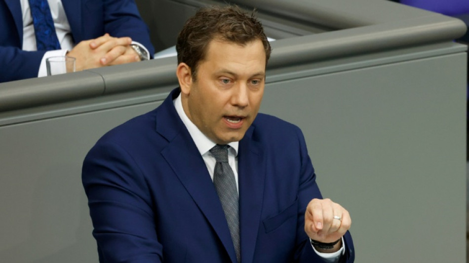 Klingbeil wirbt im Bundestag f&uuml;r 100-Milliarden-Paket f&uuml;r L&auml;nder und Kommunen